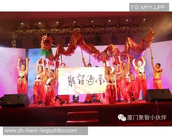 激情四溢的足球赛开幕式盛典展现团结与梦想的力量 激情四溢的足球赛开幕式盛典展现团结与梦想的力量