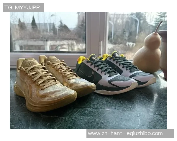 足球鞋论坛探讨最佳球鞋选择与使用心得分享 足球鞋论坛探讨最佳球鞋选择与使用心得分享